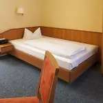 Europa 3*
