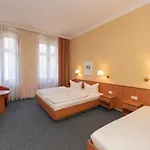 Europa Otel 3*