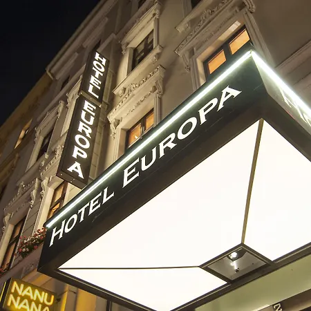 Europa 3*