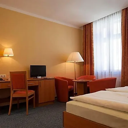 Europa 3*
